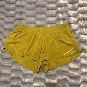 Lululemon Hotty Hot shorts